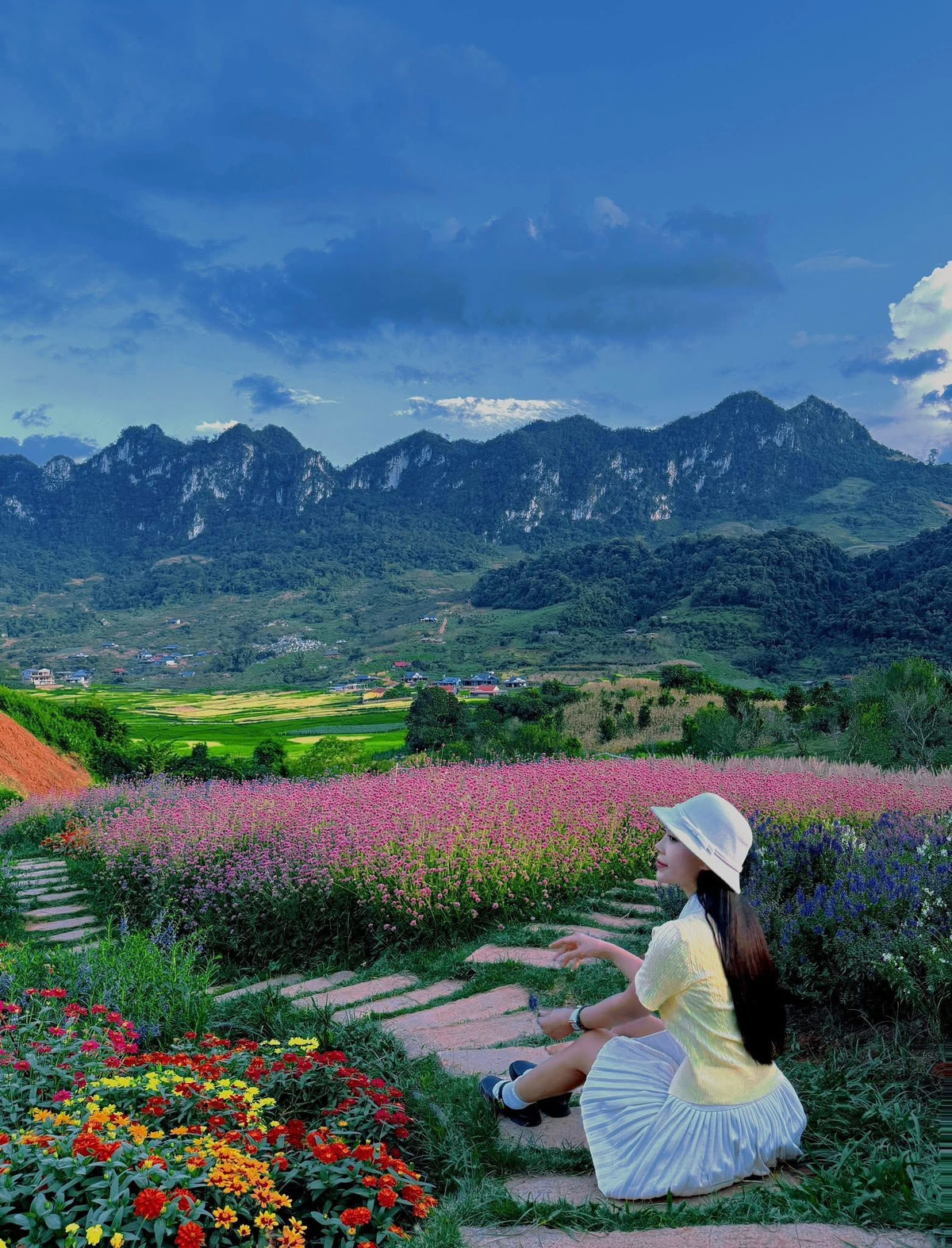 Một Khu Vườn cũng nằm gần thác Dải Yếm, vì vậy du khách có thể kết hợp tham quan hai điểm trong cùng một hành trình. Bên cạnh đó, xã Mường Sang còn nhiều địa điểm hấp dẫn khác để thăm thú, giúp chuyến đi Mộc Châu trở nên trọn vẹn. Ảnh Nguyễn Phương Phương