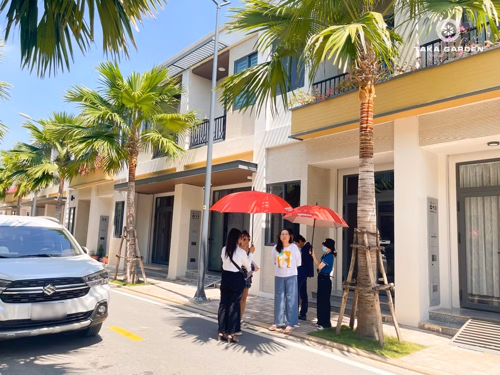 Mọi ngôi nhà và người môi giới được cấp mã định danh số. Ảnh: QUANG HUY