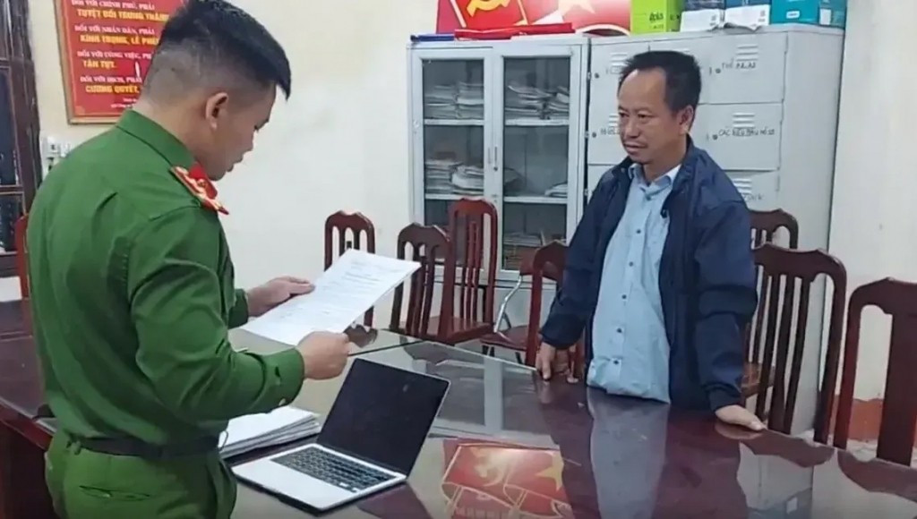 Cơ quan Cảnh sát điều tra, Công an tỉnh Hưng Yên ra quyết định khởi tố vụ án, khởi tố bị can đối với Lê Duy Dương. Ảnh CQCA