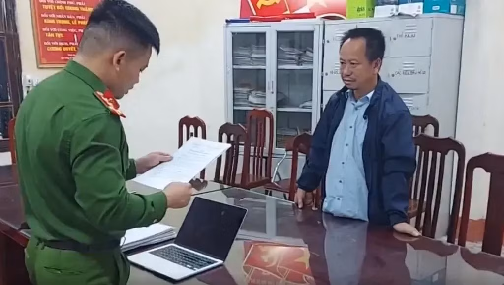 Cơ quan Cảnh sát điều tra, Công an tỉnh Hưng Yên ra quyết định khởi tố vụ án, khởi tố bị can đối với Lê Duy Dương. Ảnh CQCA