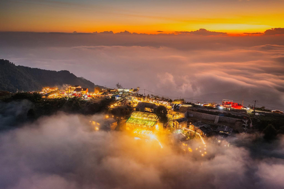 Trong danh sách 26 điểm đến của NDTV, Việt Nam có một đại diện được nhắc tên là Tà Xùa, thuộc tỉnh Sơn La. Đây là địa danh vốn đã quen thuộc với cộng đồng đam mê du lịch trải nghiệm, đặc biệt là săn mây và khám phá vùng núi cao Tây Bắc. Ảnh Internet