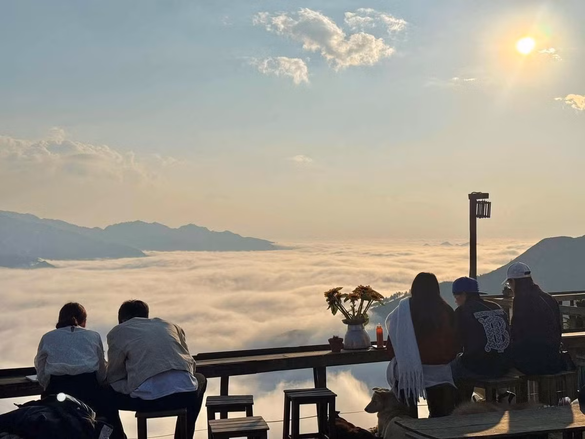 Mới đây, NDTV (New Delhi Television) – kênh truyền thông uy tín của Ấn Độ – đã công bố danh sách 26 điểm đến trên thế giới được gợi ý nên ghé thăm vào năm 2026. Các địa danh trong danh sách được đánh giá là chưa chịu áp lực quá lớn từ du lịch đại trà, sở hữu nét đẹp nguyên bản, mang lại trải nghiệm khác biệt và cảm xúc đáng nhớ cho du khách. Ảnh Ngô Quốc Minh