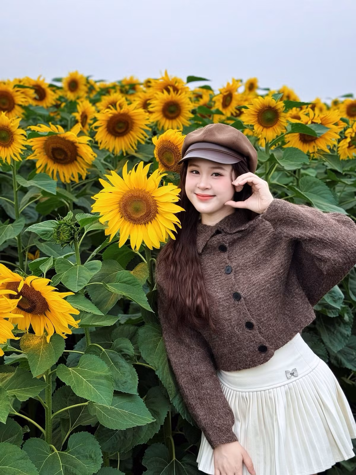 Mỗi mùa hoa nở, cánh đồng hướng dương Nghệ An thu hút hàng vạn du khách trong và ngoài tỉnh. Ảnh Thảo Vi Nguyễn