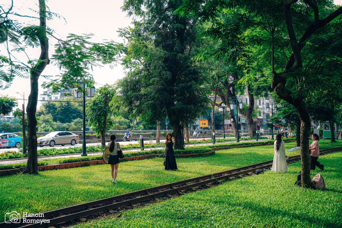 cong-vien-thong-nhat.jpg