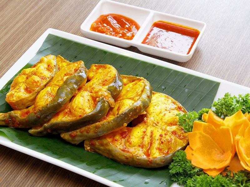 Nhờ lượng chất béo vừa phải, cá lăng đặc biệt phù hợp với những người đang theo đuổi chế độ ăn lành mạnh hoặc cần kiểm soát cân nặng. Ảnh minh họa