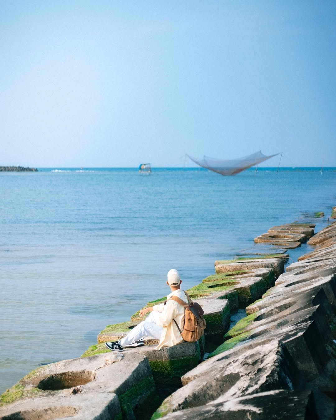 View -  Bãi đá thấp biển Hải Dương điểm check-in hoang sơ hút giới trẻ xứ Huế | Báo Tri thức và Cuộc sống - TIN TỨC PHỔ BIẾN KIẾN THỨC 24H