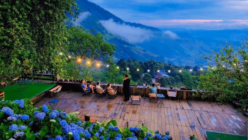 Lợi thế về địa hình và khí hậu giúp Sin Suối Hồ trở thành điểm đến lý tưởng cho những du khách yêu thiên nhiên, thích trải nghiệm không gian núi rừng nguyên sơ và tìm hiểu đời sống văn hóa bản địa. Ảnh Baonhandan