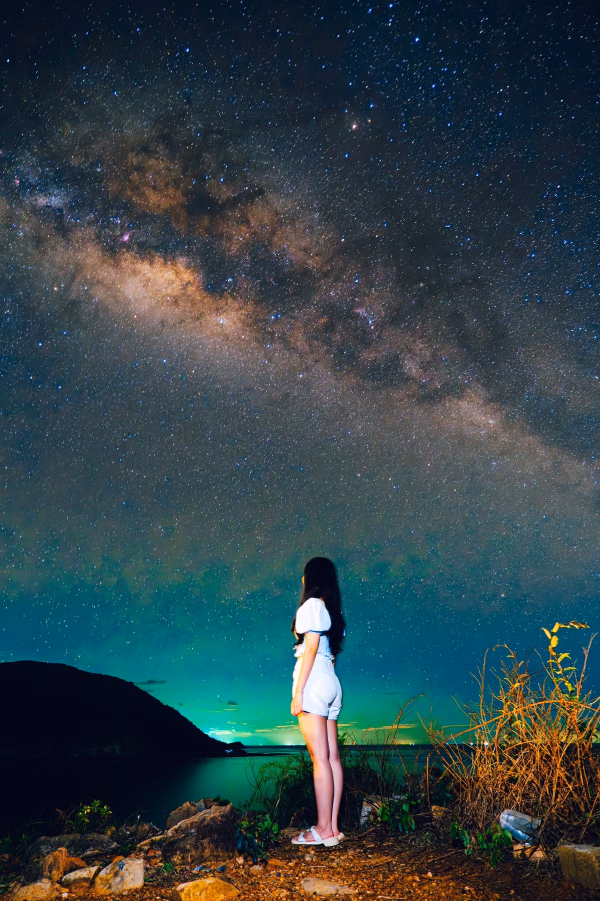 Để săn được Milky Way đẹp nhất, du khách nên chọn những đêm không trăng hoặc vào kỳ trăng non. Ảnh Diễm Phi