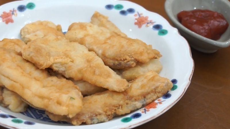 Với đặc điểm ít calo nhưng giàu protein, cá khoai còn tạo cảm giác no lâu, giúp kiểm soát cơn thèm ăn, từ đó hỗ trợ quá trình giảm cân và duy trì vóc dáng. Ảnh minh họa