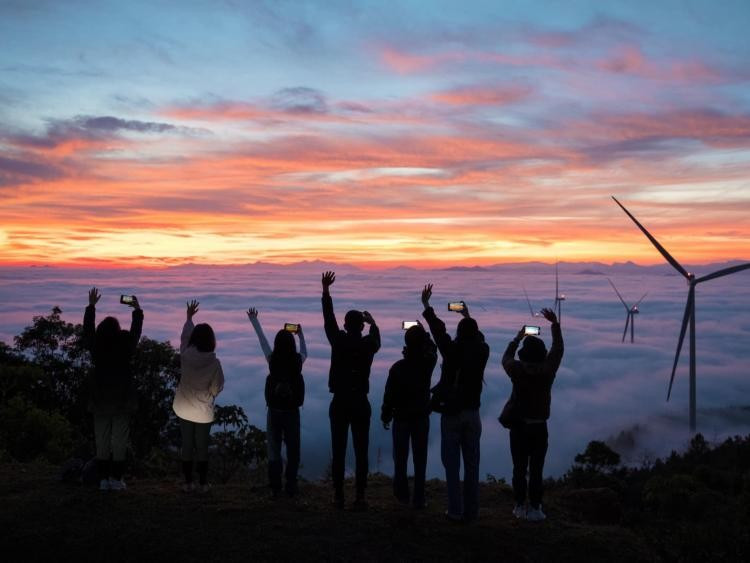 Theo ghi nhận từ các du khách từng trải nghiệm, 5 tọa độ dưới đây được xem là những điểm săn mây đẹp và ổn định nhất ở Khe Sanh hiện nay. Ảnh sovabatravel