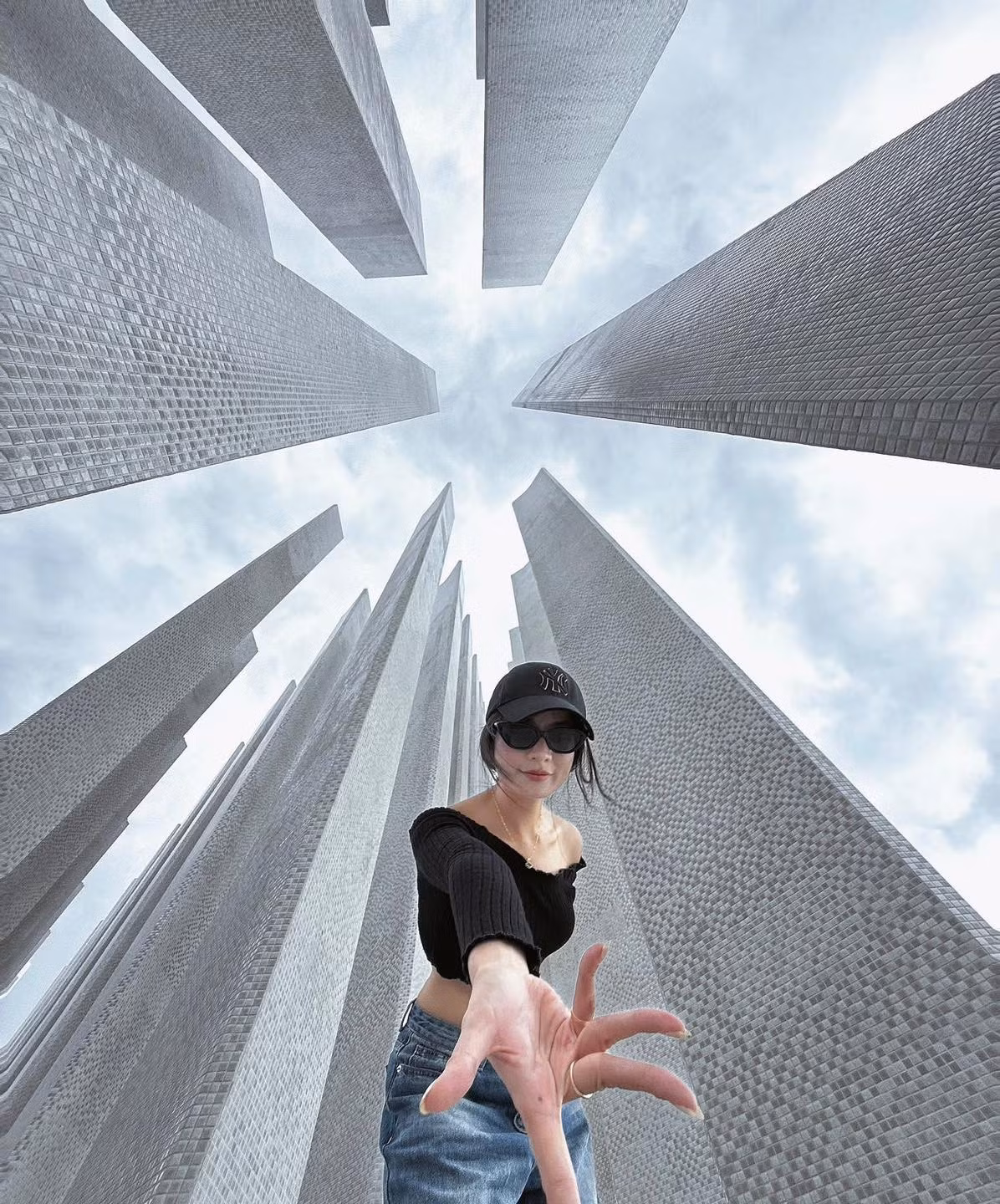 Với sức hút ngày càng lớn, tháp Tam Thắng hứa hẹn sẽ tiếp tục là điểm đến không thể bỏ qua cho các tín đồ “sống ảo” trong thời gian tới. Ảnh Dung Nguyễn