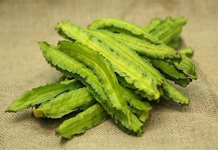 Theo Bộ Nông nghiệp Hoa Kỳ (USDA), trong 100 gram đậu rồng có 29,65 gram protein, 41,7 gram carbohydrate, 25,9 gram chất xơ, cùng các khoáng chất quan trọng như canxi (440 mg), sắt (13,44 mg), magie (179 mg) và kali (997 mg). Ảnh minh họa