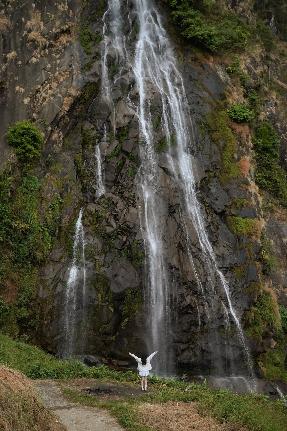 Đây không chỉ là dịp để người dân bản duy trì nét văn hóa truyền thống mà còn mang đến cho du khách cơ hội thưởng thức, tham gia và trải nghiệm đời sống tinh thần độc đáo của người Dao. Ảnh Phương Tali