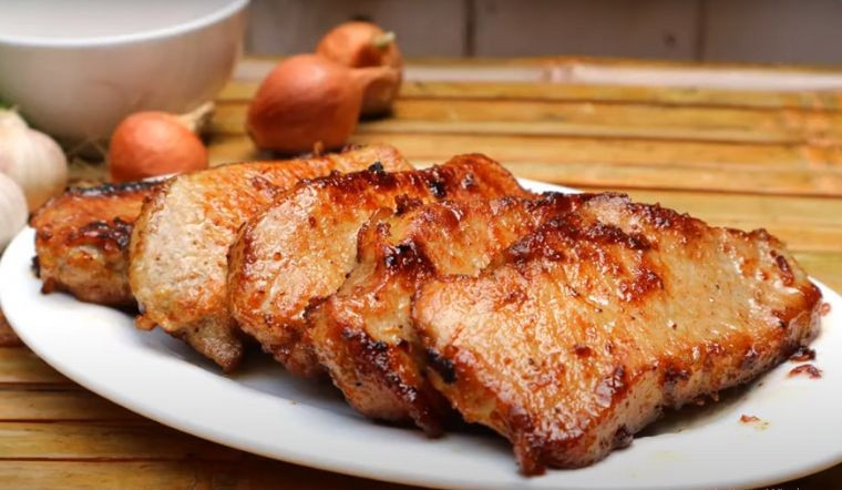 Phụ nữ mang thai cũng cần tránh tiêu thụ quá nhiều để không ảnh hưởng đến kiểm soát cân nặng và cân bằng dinh dưỡng, vốn rất quan trọng trong thai kỳ. Ảnh minh họa