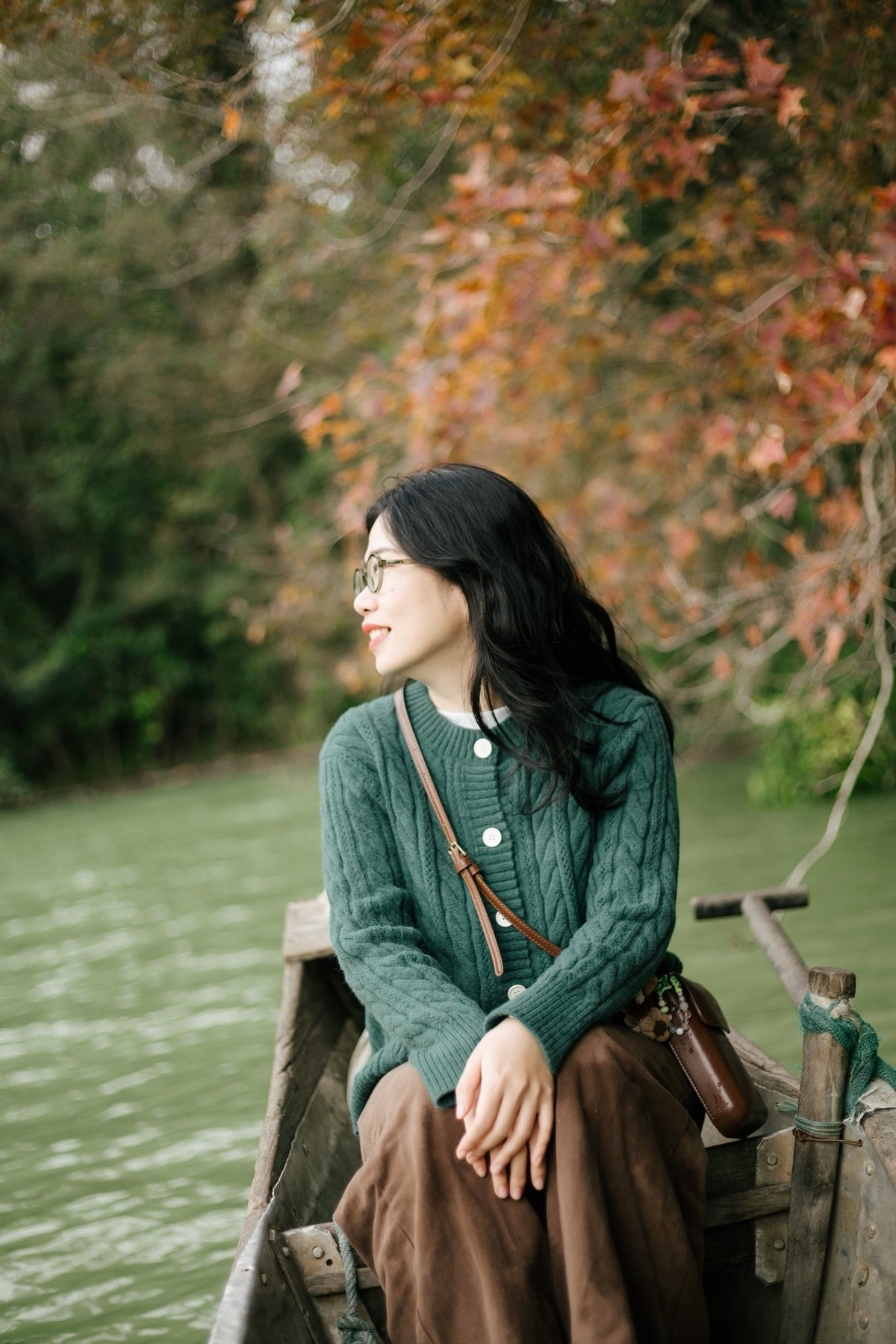 Hành trình ngắn ngày, nhưng đủ để người đến mang theo cảm giác trầm lắng khi bước đi và nỗi nhớ rất dài khi rời xa.