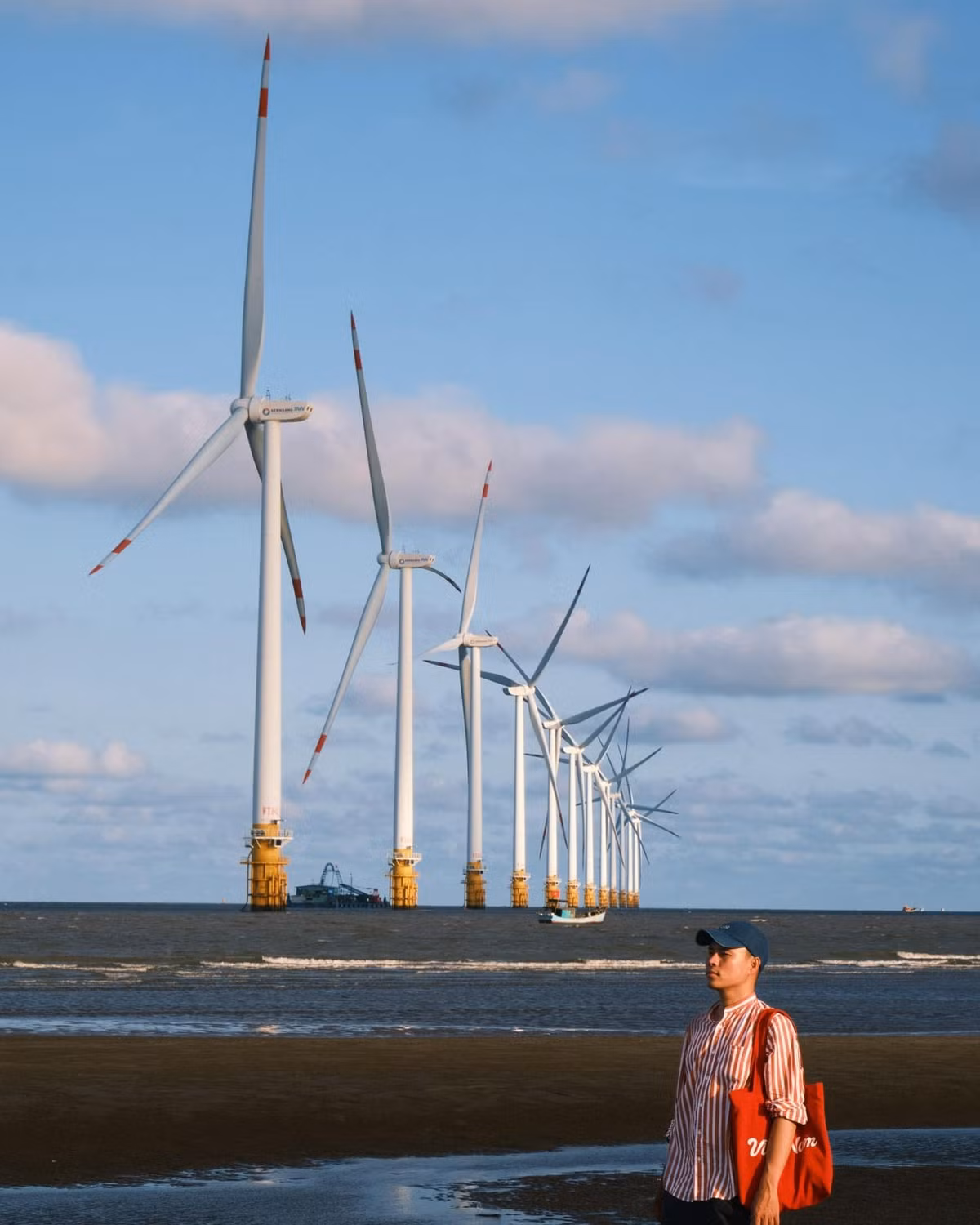 Đây cũng là thời khắc tuyệt vời để ghi lại những khung hình lãng mạn, đầy chất thơ cho bộ sưu tập du lịch của bạn. Ảnh Phạm Trọng Nghĩa