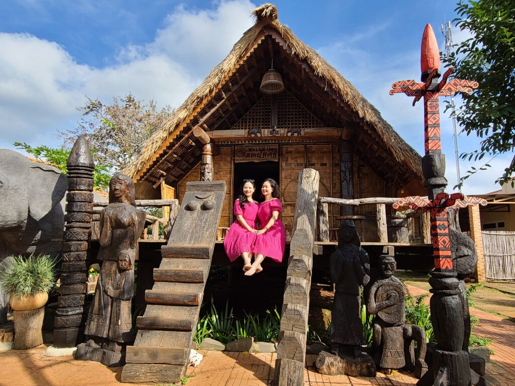 View - Trải nghiệm buôn Akô Dhông điểm đến văn hóa Ê Đê hút du khách ở Buôn Ma Thuột | Báo Tri thức và Cuộc sống - TIN TỨC PHỔ BIẾN KIẾN THỨC 24H