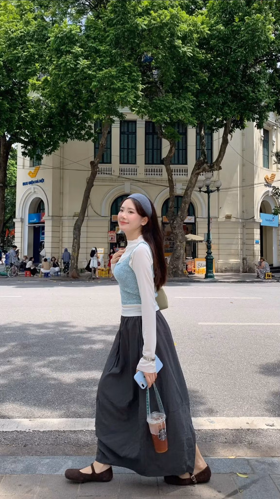 Bên cạnh những trải nghiệm thiên nhiên, mùa thu cũng là dịp lý tưởng để khám phá văn hóa và lịch sử nghìn năm của Thủ đô. Ảnh Thudeo0710