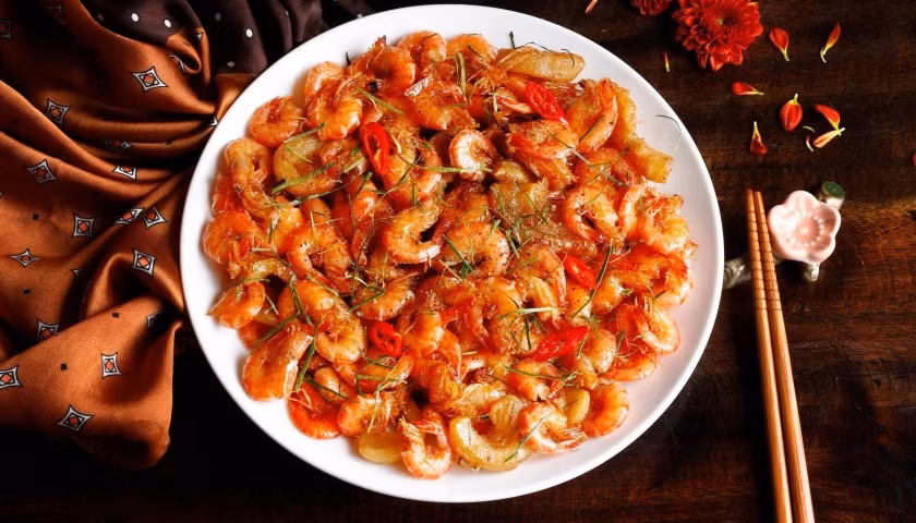 Mộc mạc nhưng giàu dưỡng chất, tôm đồng xứng đáng là món ăn nên có trong thực đơn hằng tuần để tăng cường sức khỏe và duy trì năng lượng cho cả gia đình. Ảnh minh họa