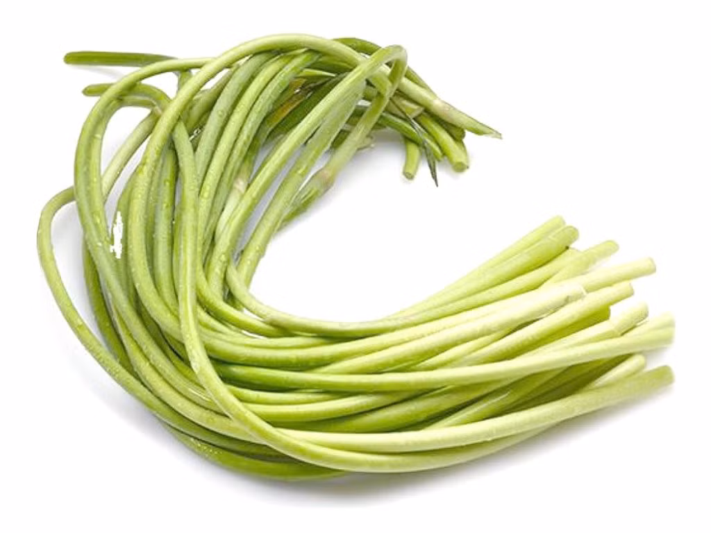 Đồng thời, allicin còn giúp tăng độ nhạy của tế bào với insulin, hỗ trợ ổn định đường huyết và giảm gánh nặng cho tuyến tụy, điều này đặc biệt hữu ích với những người cần kiểm soát chỉ số đường trong máu. Ảnh minh họa