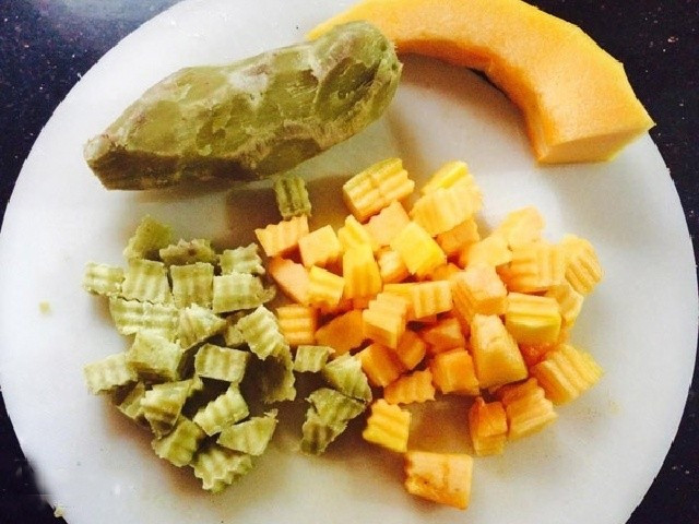 Theo chuyên gia sức khỏe, việc ưu tiên các loại củ giàu dinh dưỡng thay cho tinh bột tinh chế là chiến lược hiệu quả để giảm nguy cơ tích mỡ nội tạng trong chế độ ăn hiện đại. Ảnh minh họa