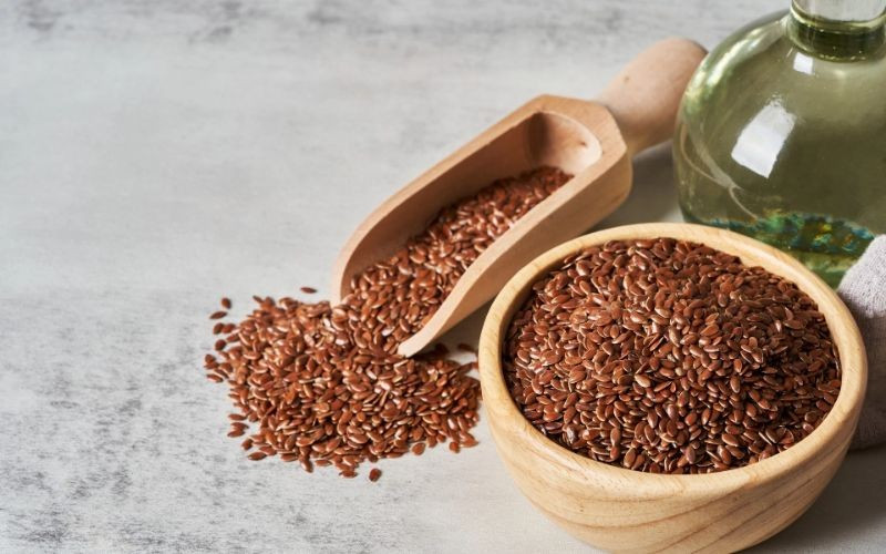 Hạt lanh không chỉ tốt cho sức khỏe mà còn cực kỳ linh hoạt trong chế biến. Ảnh minh hoạ