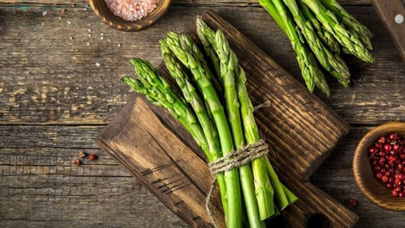 Măng tây không chỉ hỗ trợ tiêu hóa mà còn được cho là có lợi cho tuyến vú và sức khỏe tổng thể. Ảnh minh họa