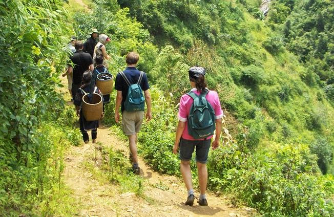 View - 5 điểm trekking đẹp ngất ngây ở Đà Nẵng, đi một lần là mê | Báo Tri thức và Cuộc sống - TIN TỨC PHỔ BIẾN KIẾN THỨC 24H