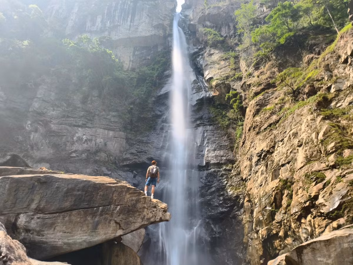 Trong khi đó, PYS Travel phát triển tour theo hình thức “phượt có hướng dẫn”, linh hoạt về thời gian và phù hợp với nhóm bạn trẻ yêu thích khám phá nhưng vẫn muốn đảm bảo an toàn. Ảnh Giang Lang Thang