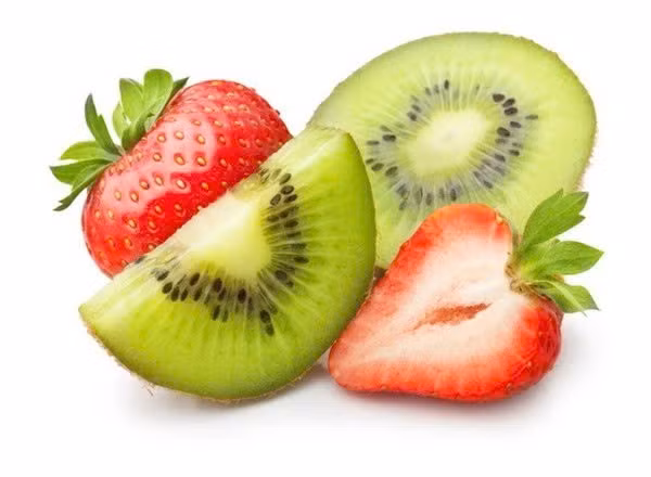 Để bảo vệ răng miệng lâu dài, các chuyên gia khuyên nên ưu tiên các thực phẩm ít đường, dễ tiêu hóa như sữa, trứng, ngũ cốc nguyên hạt không đường, hoặc trái cây ít acid như chuối, táo, lê. Ảnh minh họa