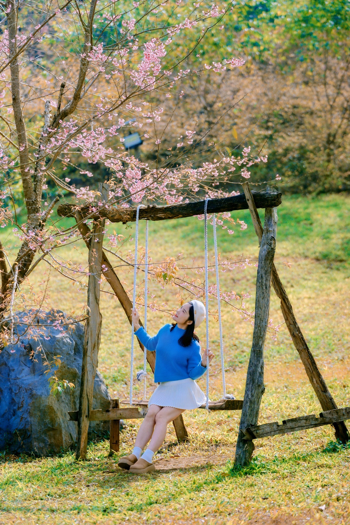 Không chỉ là điểm đến yêu thích của các nhiếp ảnh gia, Mộc Châu giờ đây còn trở thành nơi dừng chân lý tưởng cho du khách tìm kiếm không gian trong lành, bình yên giữa núi rừng Tây Bắc. Ảnh Lê Huy Hoàng