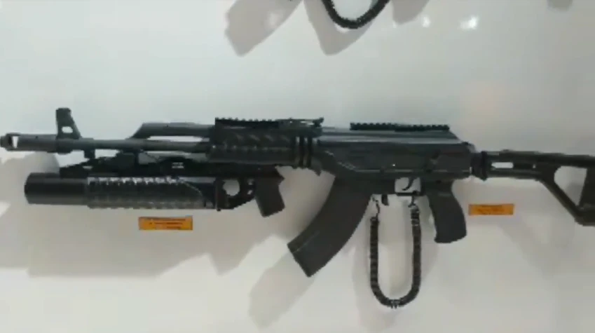 Soi dàn súng Việt Nam mang sang Indonesia triển lãm