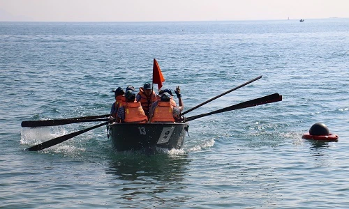 Ngắm bộ đội Hải quân đua tài trên biển