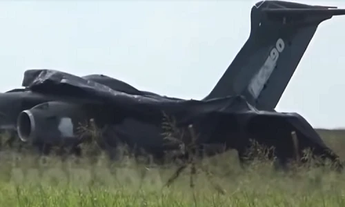 Vận tải cơ KC-390 Brazil chưa kịp bay đã "gãy cánh"
