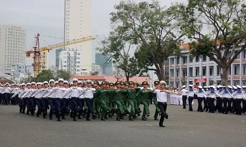 Hoành tráng lễ ra quân huấn luyện của Học viện Hải quân Việt Nam