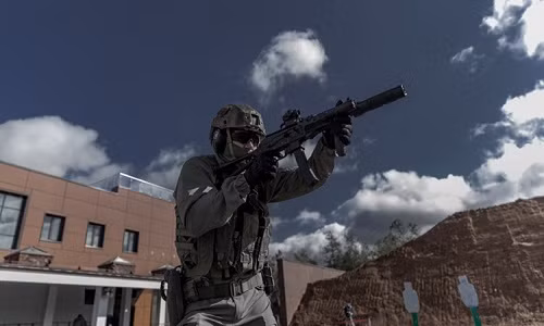 Tiểu liên Nga có đủ độ “chất” để thay thế MP5