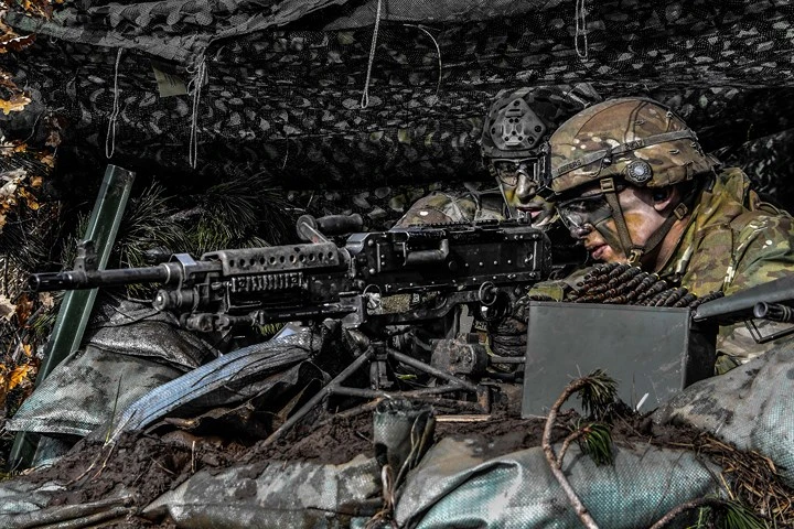 Mục kích binh sĩ Mỹ trong các cuộc tập trận bắn đạn thật ác liệt