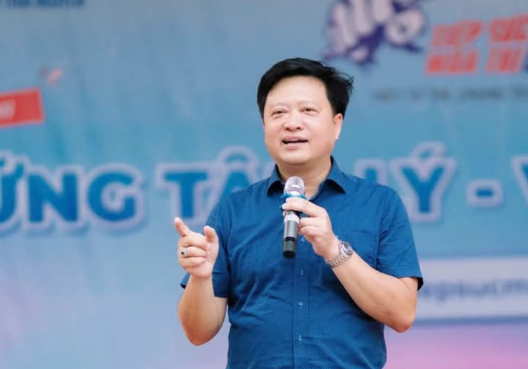 PGS.TS Phạm Mạnh Hà, Trường Đại học Giáo dục, Đại học Quốc gia Hà Nội. pgs-pham-manh-ha.png
