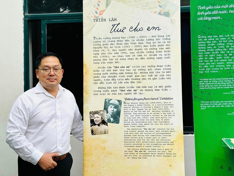 السيد هوانغ نام تيان وكتاب hoang-nam-tien-thu-cho-em.jpg