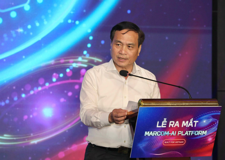 Ông Phạm Ngọc Linh, Phó chủ tịch Liên hiệp các hội khoa học kỹ thuật Việt Nam phát biểu tại sự kiện. linh.jpg