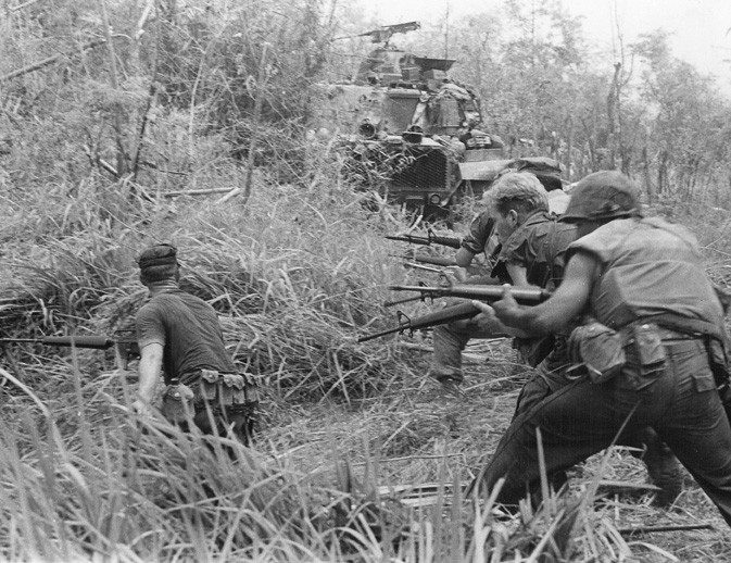 Thủy quân lục chiến Mỹ trong chiến dịch Allen Brook năm 1968.