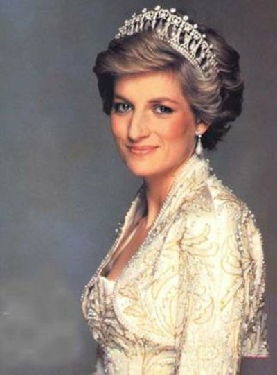Hãy gọi tôi là "Diana", chứ không phải là "Công nương Diana".