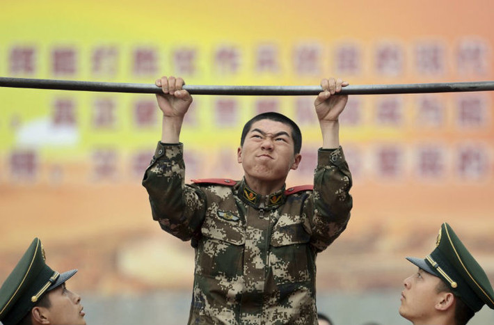 Tập huấn luyện nâng cao thể chất....