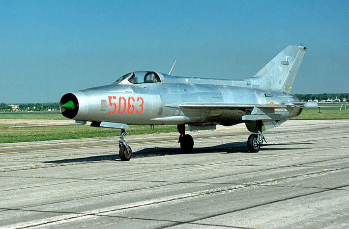 Mới đây nhất, phiến quân IS chiếm được một số máy bay chiến đấu MiG ở Taqaba, Syria nhưng liệu IS có khả năng vận hành loại máy bay này không vẫn là điều đáng nói.