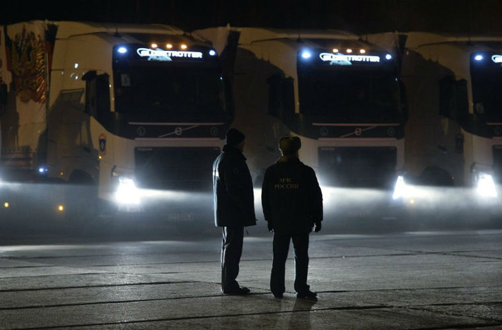 Nga tiếp tục gửi đoàn xe cứu trợ sang miền đông Ukraine.
