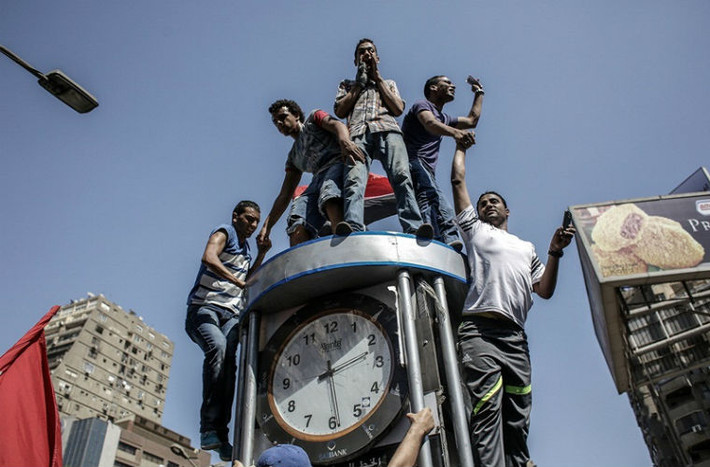 Người biểu tình ủng hộ ông Mohamed Morsi ở Cairo, Ai Cập.