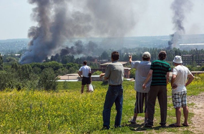 Đại diện lực lượng tự vệ thành phố Slavyansk, Igor Strelkov cho biết tình hình đang trở nên vô vọng khi lực lượng tự vệ không có quân tiếp viện.