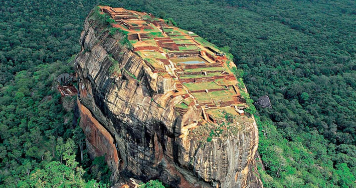 8. Sri Lanka. Sri Lanka thực sự là một điểm đến hấp dẫn với những bãi biển đẹp, núi non hùng vỹ, những thác nước, đồn điền chè... Du khách có thể trải nghiệm tất cả mà chỉ tốn chưa đến khoảng 850.000 đồng một ngày.