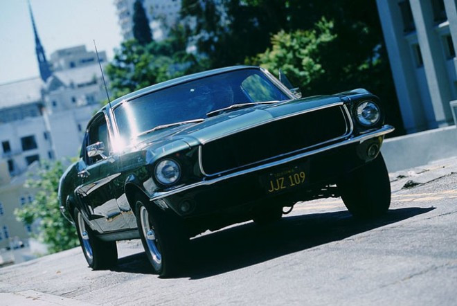 Chiếc Mustang Fastback GT 390 đời 1968 từng xuất hiện trong bộ phim "Bullitt" cùng với ngôi sao điện ảnh Steve McQueen.