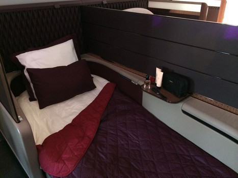 Chiếc A380 đầu tiên của Qatar sẽ bắt đầu phục vụ các chuyến bay đến London và Paris trong tháng 10.